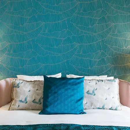 Luxury Retreat! 2 Suites, Balcony & Views!! Appartement Lisboa