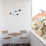 Apartament Luxury Retreat! 2 Suites, Balcony & Views!! *