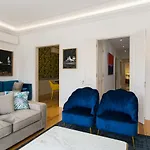 Apartament Luxury Retreat! 2 Suites, Balcony & Views!! Lizbona